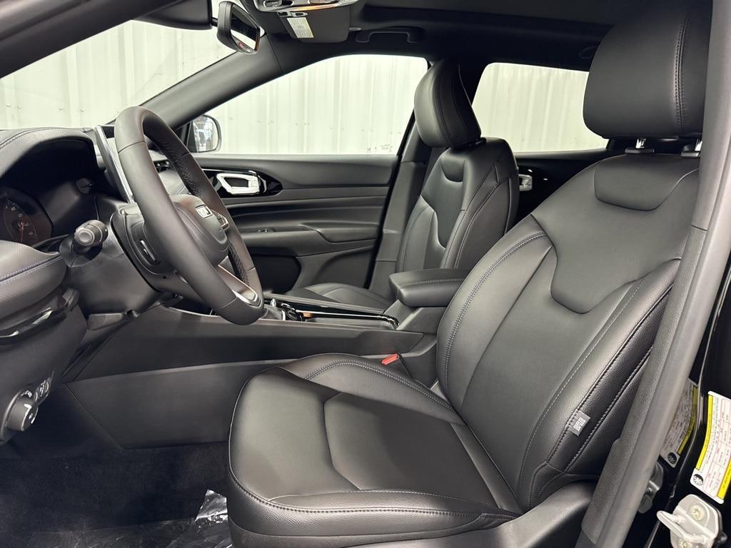 new 2025 Jeep Compass car, priced at $37,388