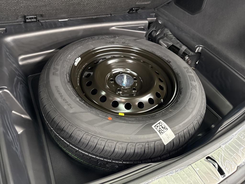 new 2025 Jeep Grand Cherokee car, priced at $57,112