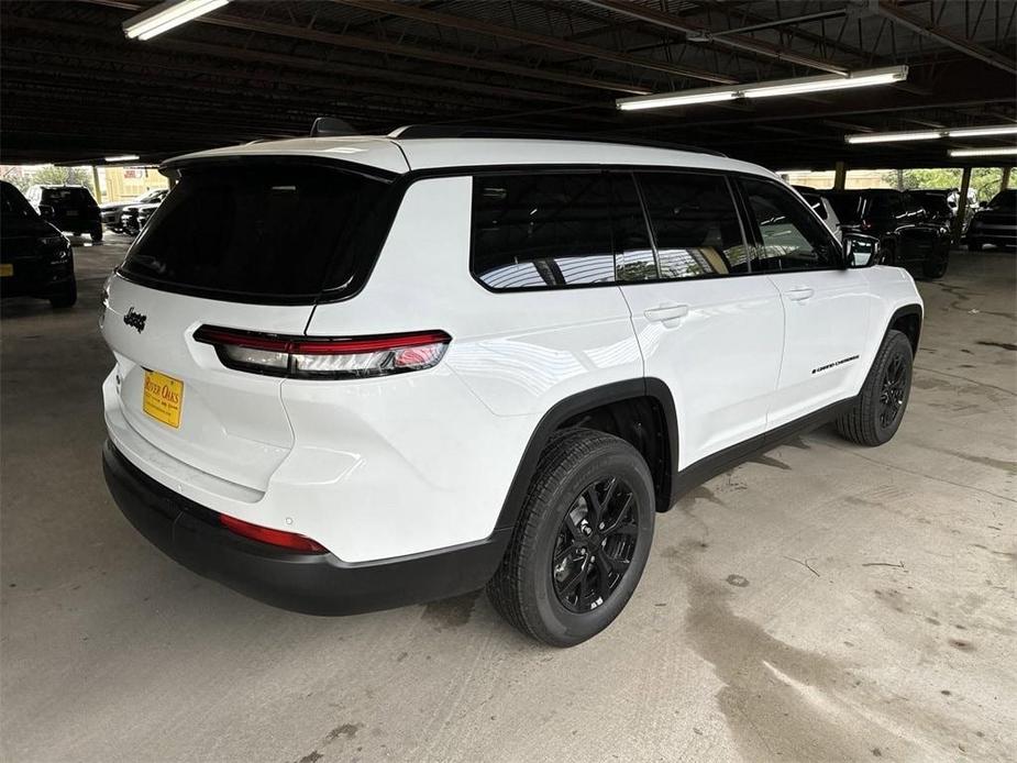 new 2024 Jeep Grand Cherokee L car, priced at $41,932