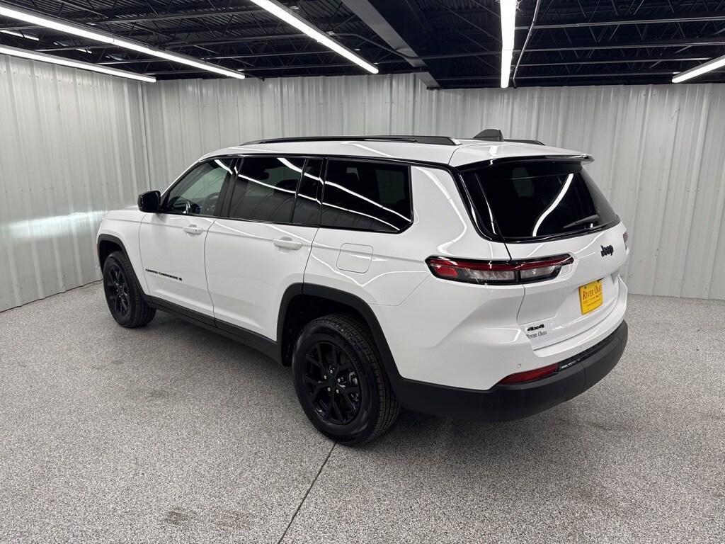 new 2024 Jeep Grand Cherokee L car, priced at $40,932
