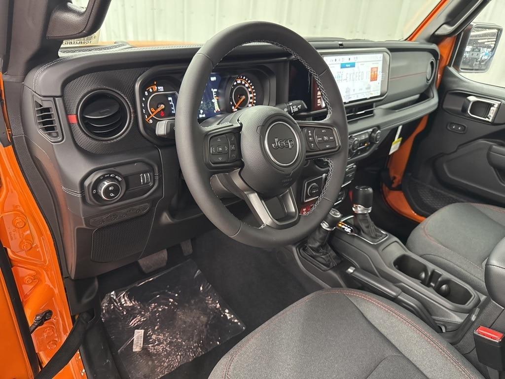 new 2025 Jeep Gladiator car, priced at $49,728