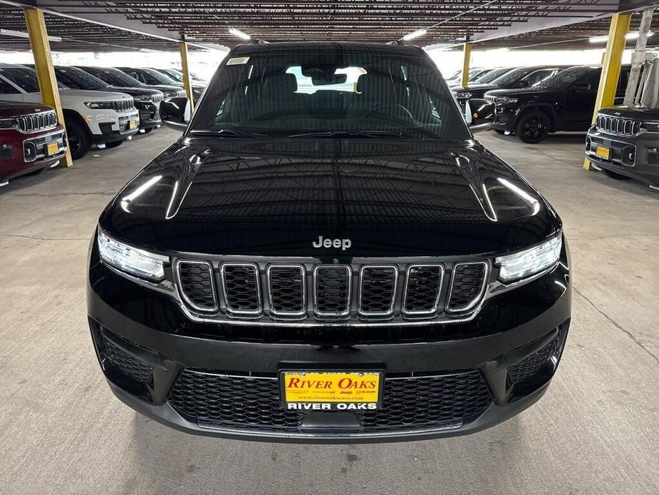 new 2025 Jeep Grand Cherokee car, priced at $38,823