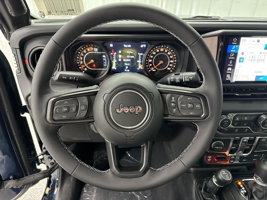 new 2025 Jeep Wrangler car, priced at $58,290