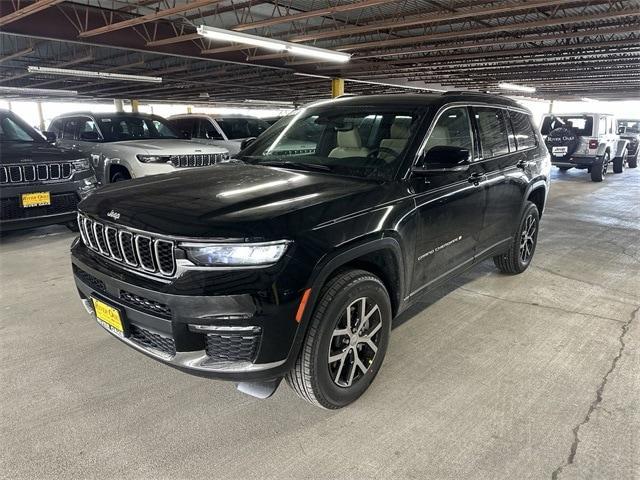 new 2024 Jeep Grand Cherokee L car, priced at $42,921