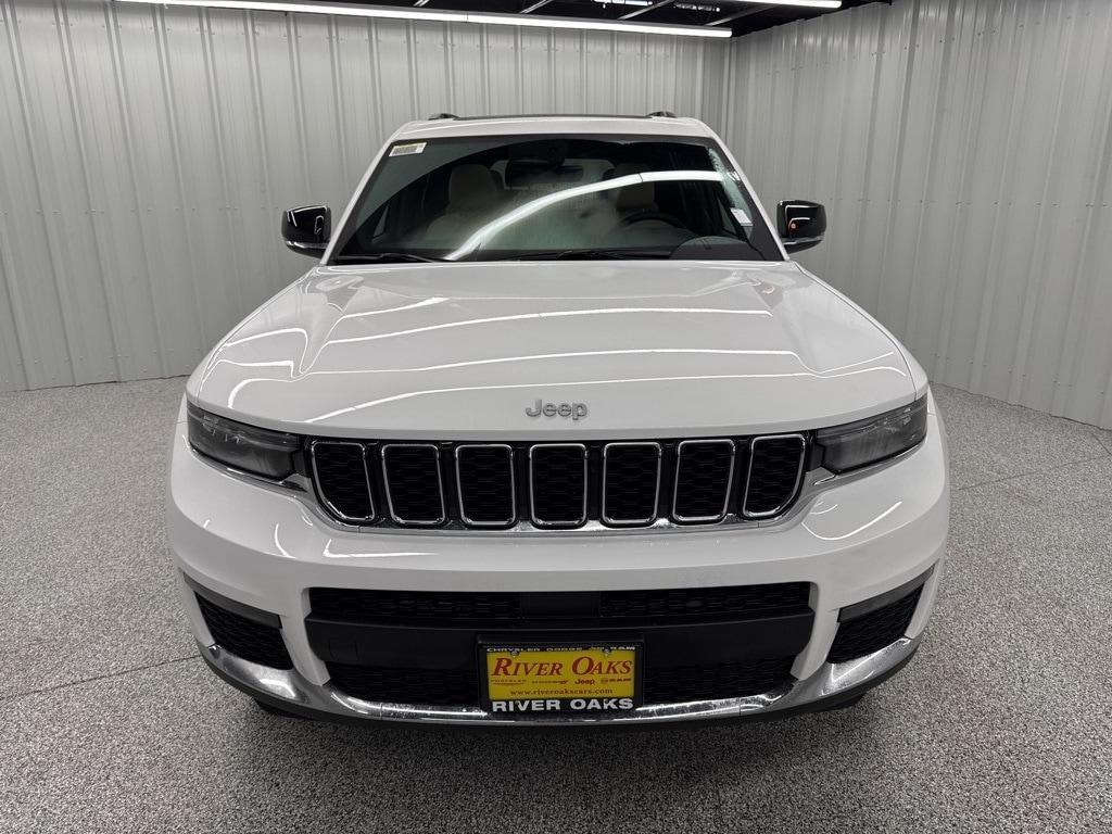 new 2025 Jeep Grand Cherokee L car, priced at $45,236