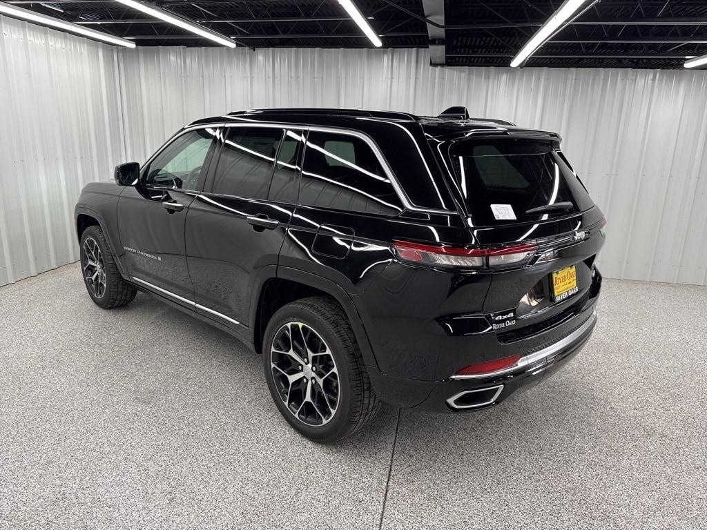 new 2025 Jeep Grand Cherokee car, priced at $60,716