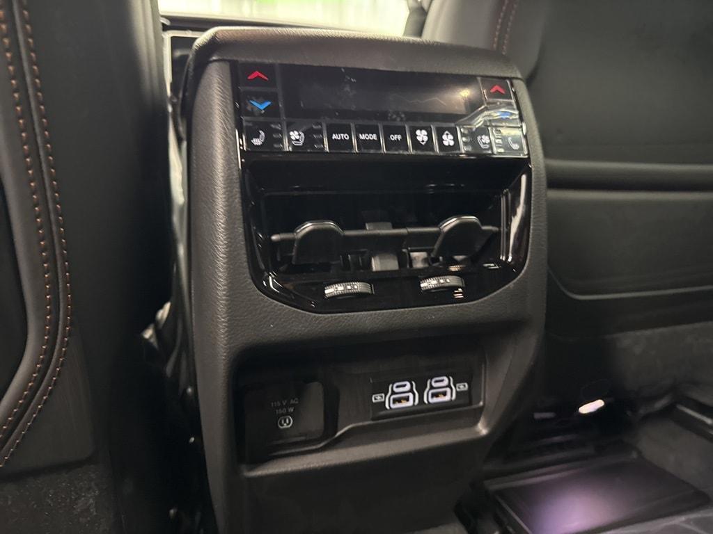 new 2025 Jeep Grand Cherokee car, priced at $61,391