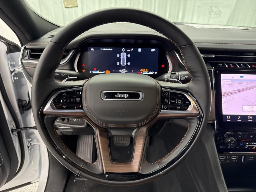 new 2025 Jeep Grand Cherokee car, priced at $55,967