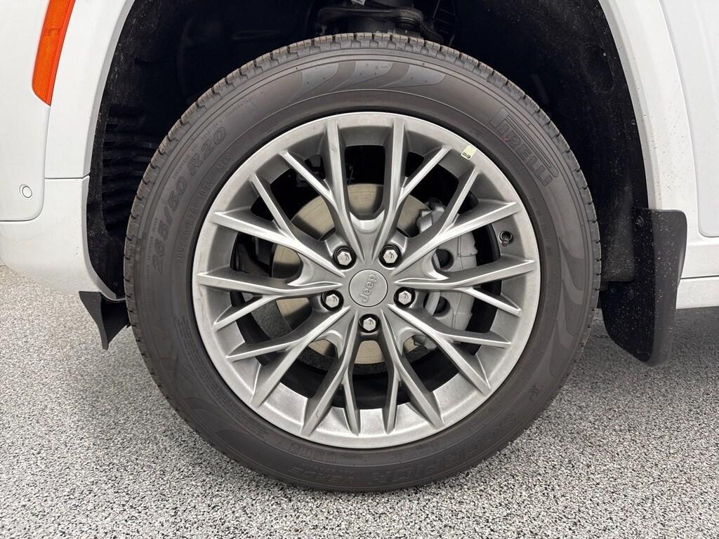 new 2025 Jeep Grand Cherokee car, priced at $55,967