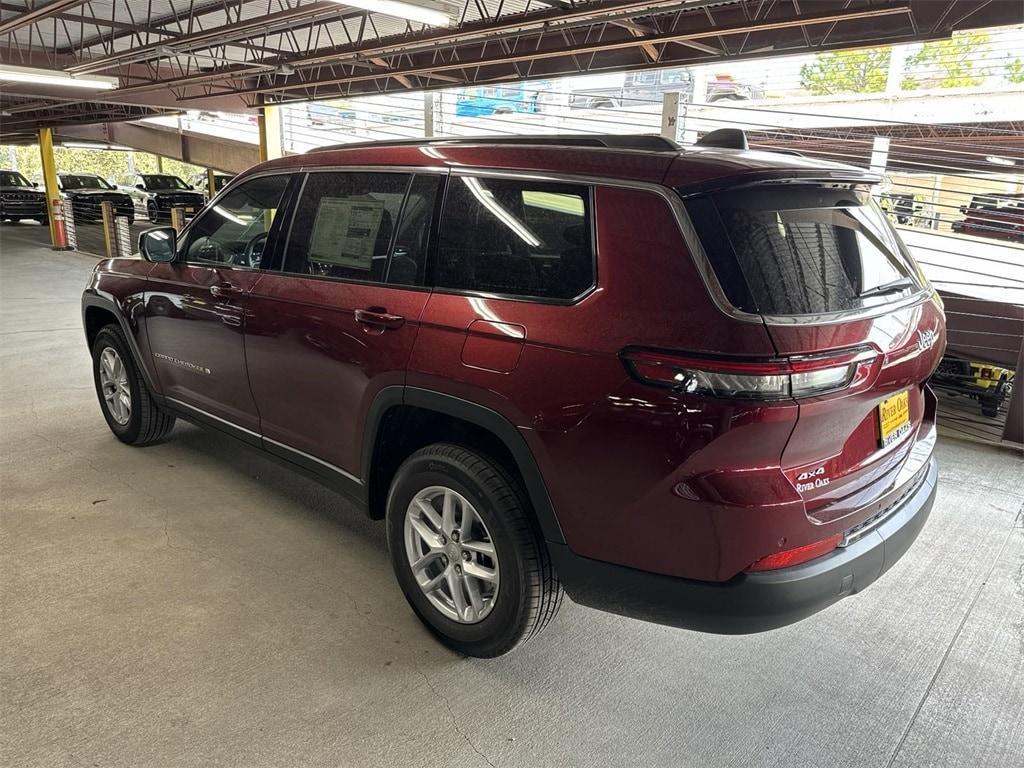 new 2024 Jeep Grand Cherokee L car, priced at $38,879