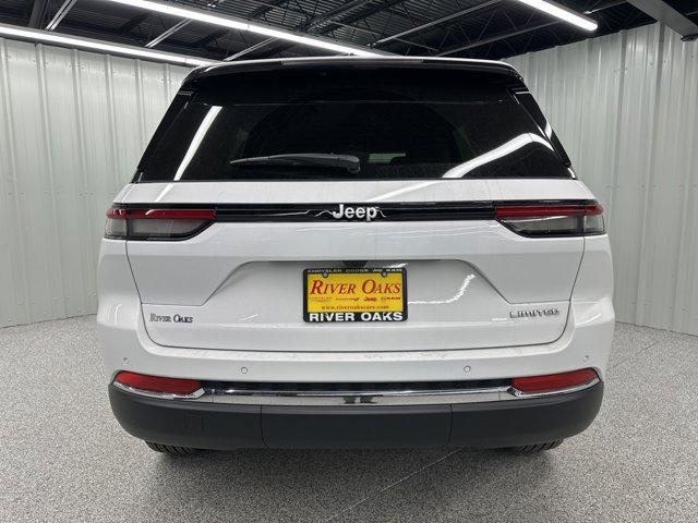 new 2025 Jeep Grand Cherokee car, priced at $41,540