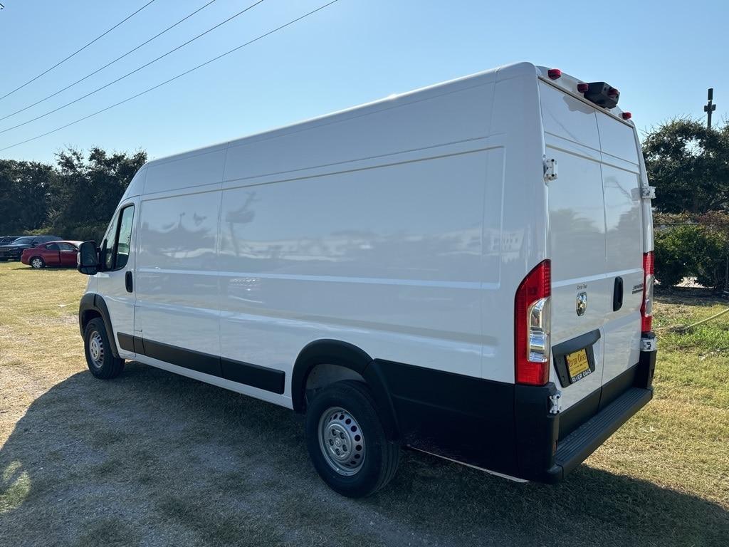 new 2025 Ram ProMaster 3500 car, priced at $52,703