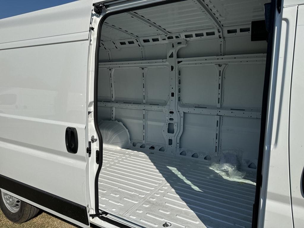 new 2025 Ram ProMaster 3500 car, priced at $52,703