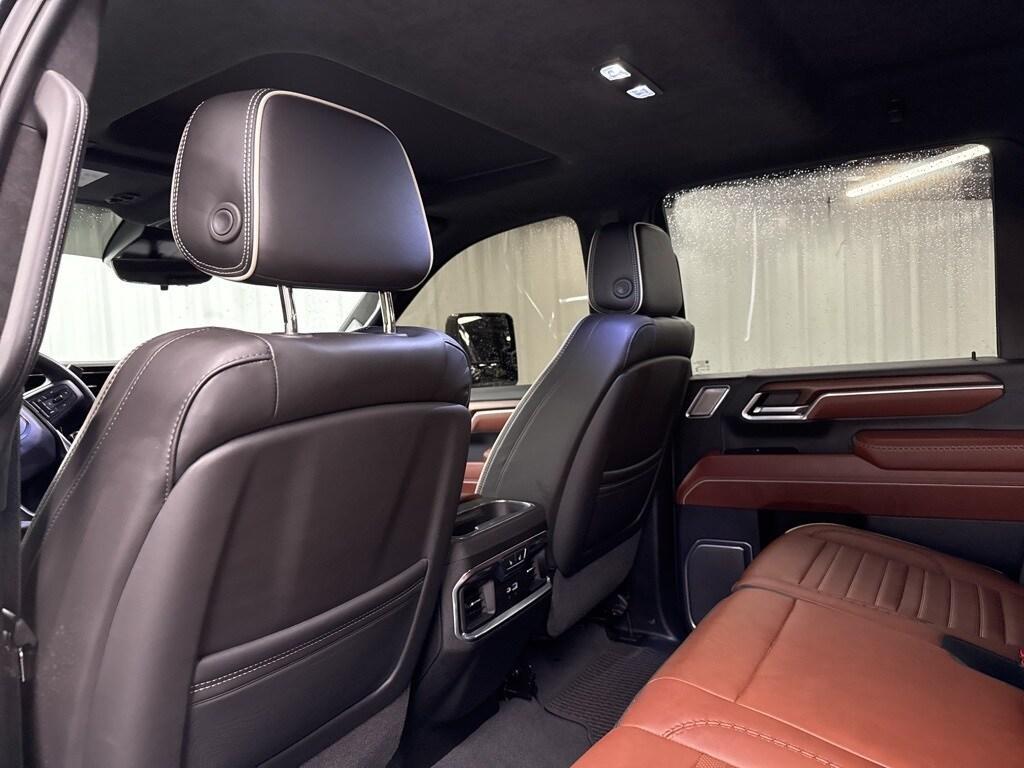 used 2025 GMC Sierra 2500 car, priced at $87,485