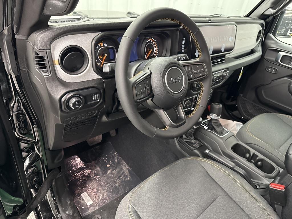 new 2025 Jeep Gladiator car, priced at $46,154