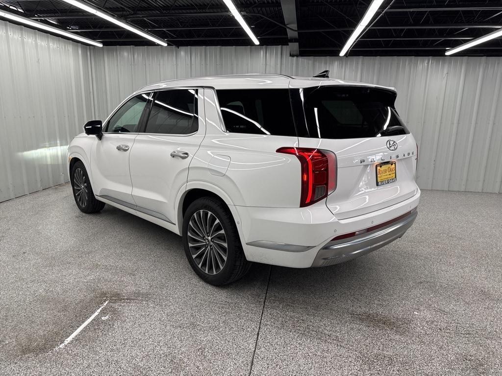 used 2023 Hyundai Palisade car, priced at $34,895