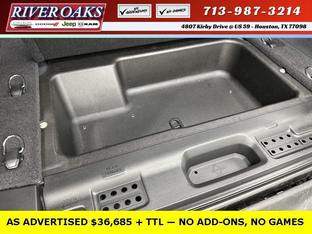 new 2025 Jeep Wrangler car, priced at $36,685