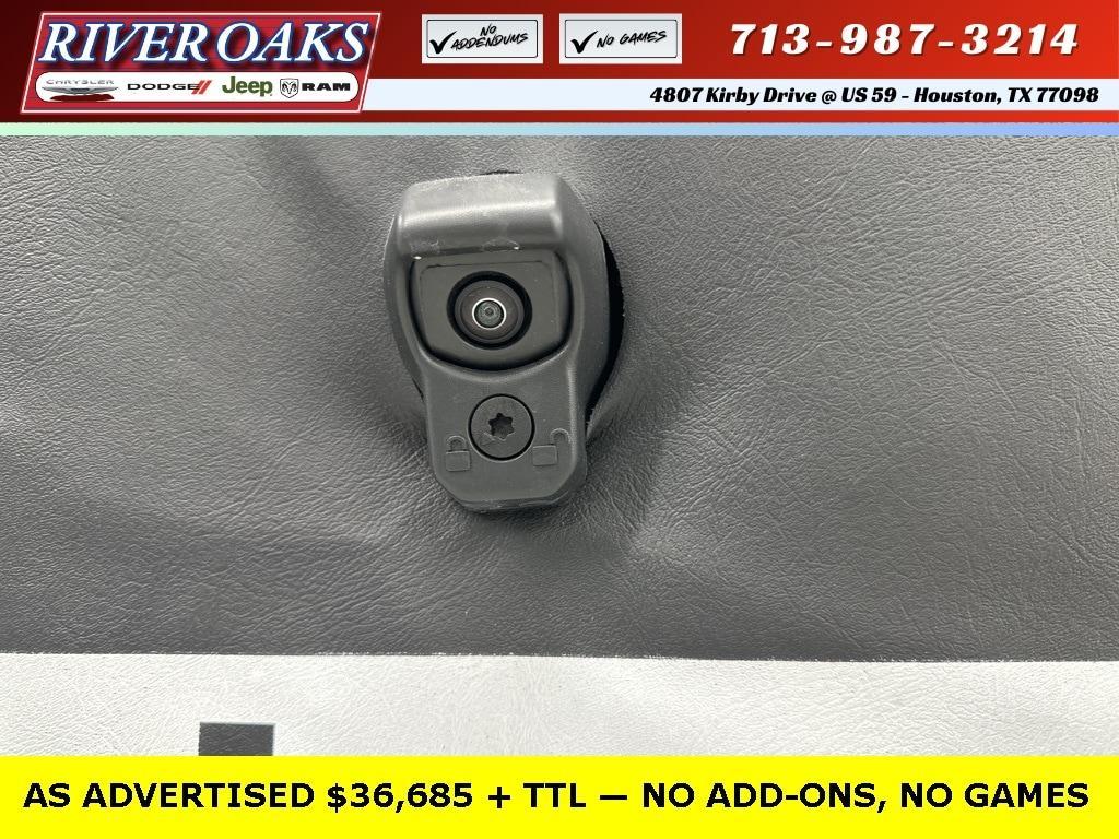 new 2025 Jeep Wrangler car, priced at $36,685