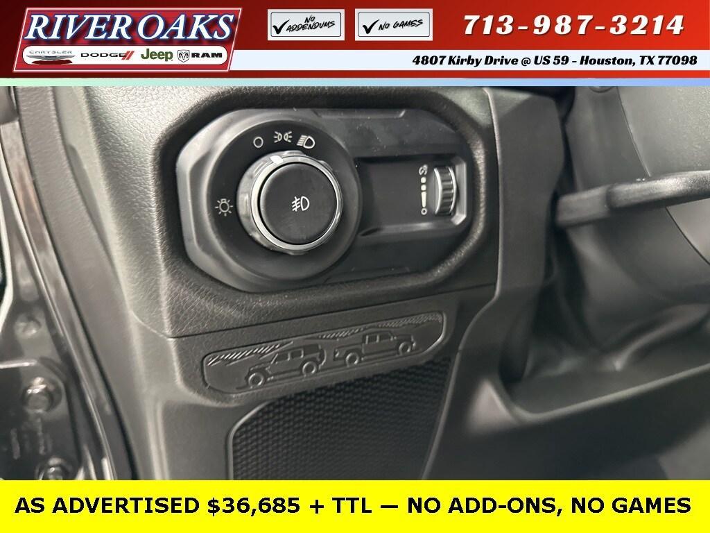 new 2025 Jeep Wrangler car, priced at $36,685
