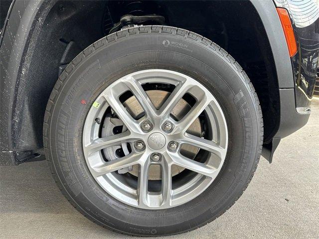 used 2024 Jeep Grand Cherokee L car, priced at $36,945