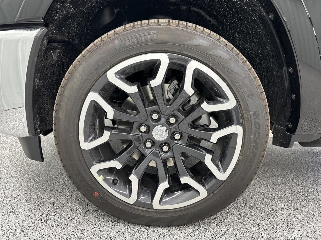 new 2025 Ram 1500 car, priced at $73,459