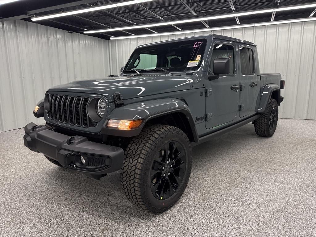 new 2025 Jeep Gladiator car, priced at $42,608