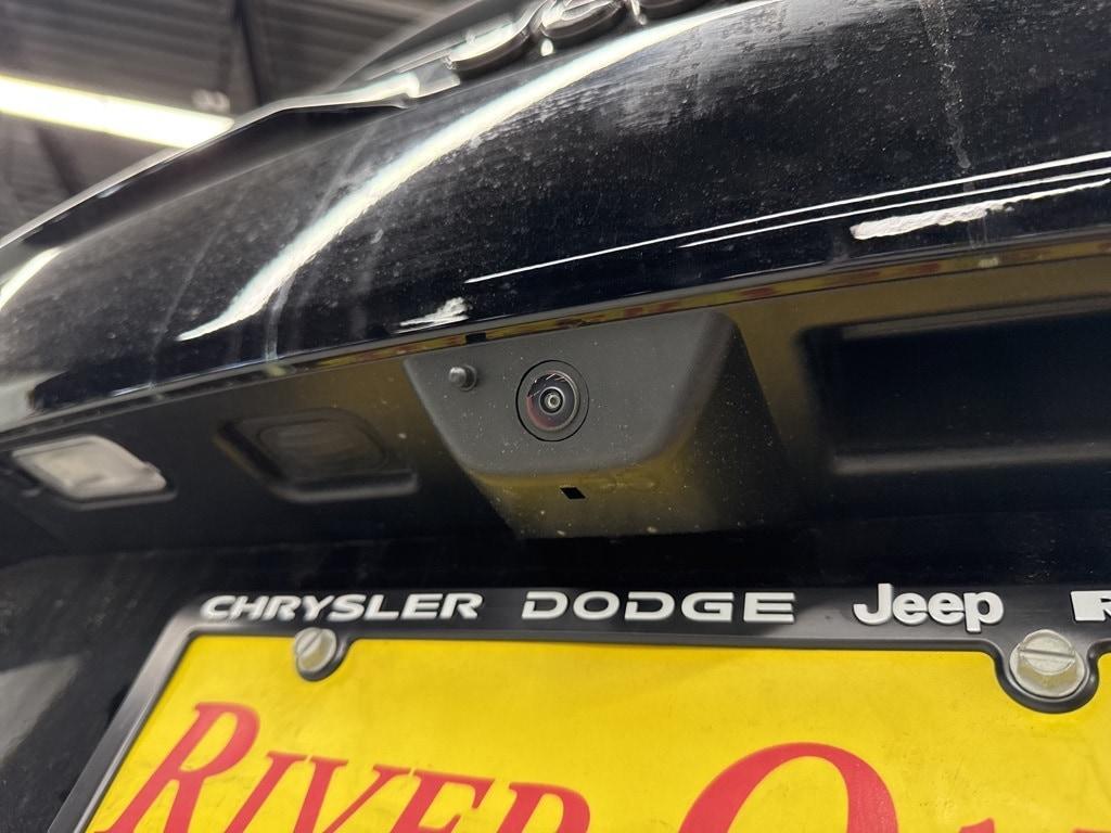 new 2025 Jeep Grand Cherokee car, priced at $59,635