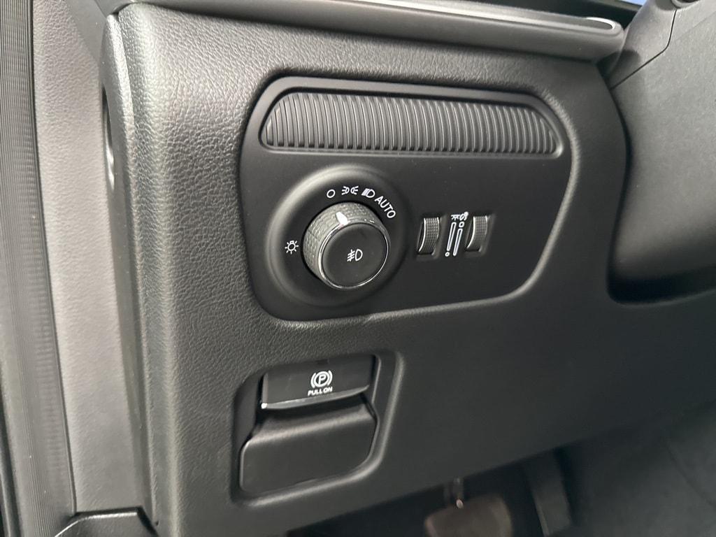 new 2025 Jeep Wagoneer car, priced at $74,915
