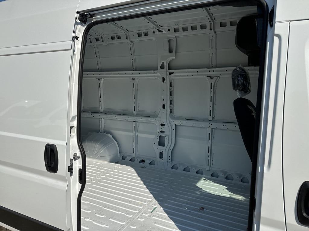 new 2025 Ram ProMaster 3500 car, priced at $50,880