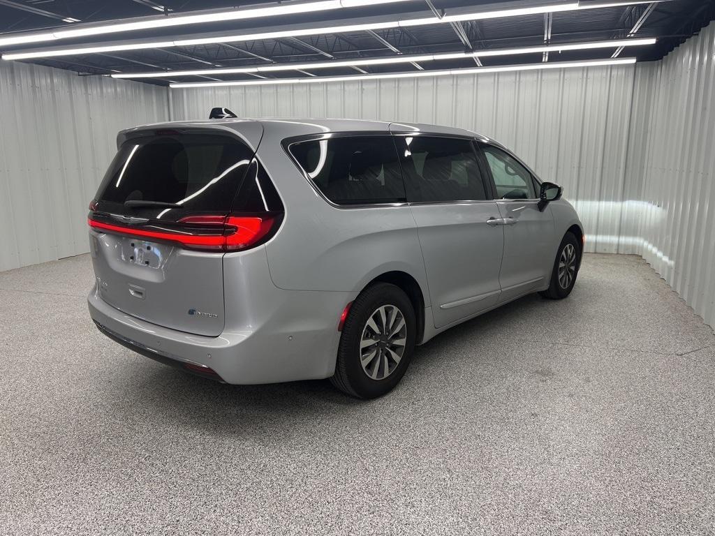 used 2023 Chrysler Pacifica Hybrid car, priced at $34,817