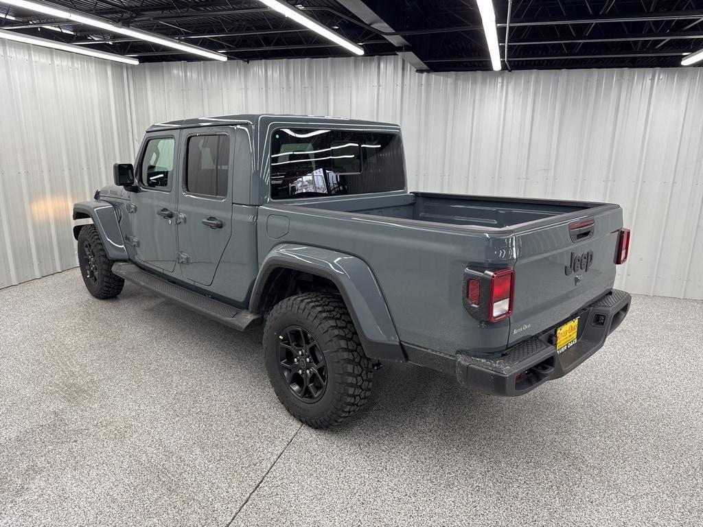 new 2025 Jeep Gladiator car, priced at $44,110