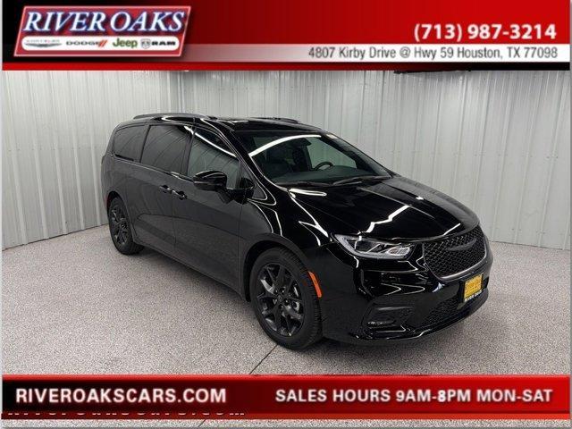 new 2026 Chrysler Pacifica car