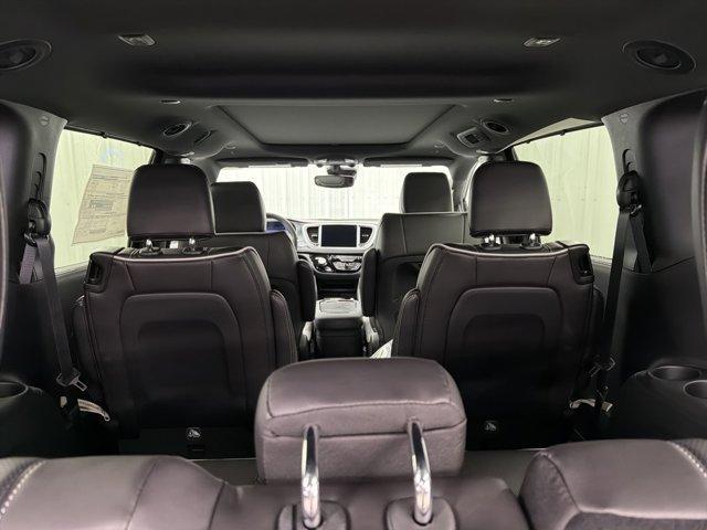 new 2026 Chrysler Pacifica car