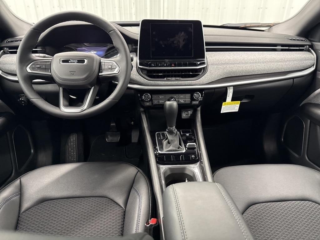 new 2025 Jeep Compass car, priced at $29,021