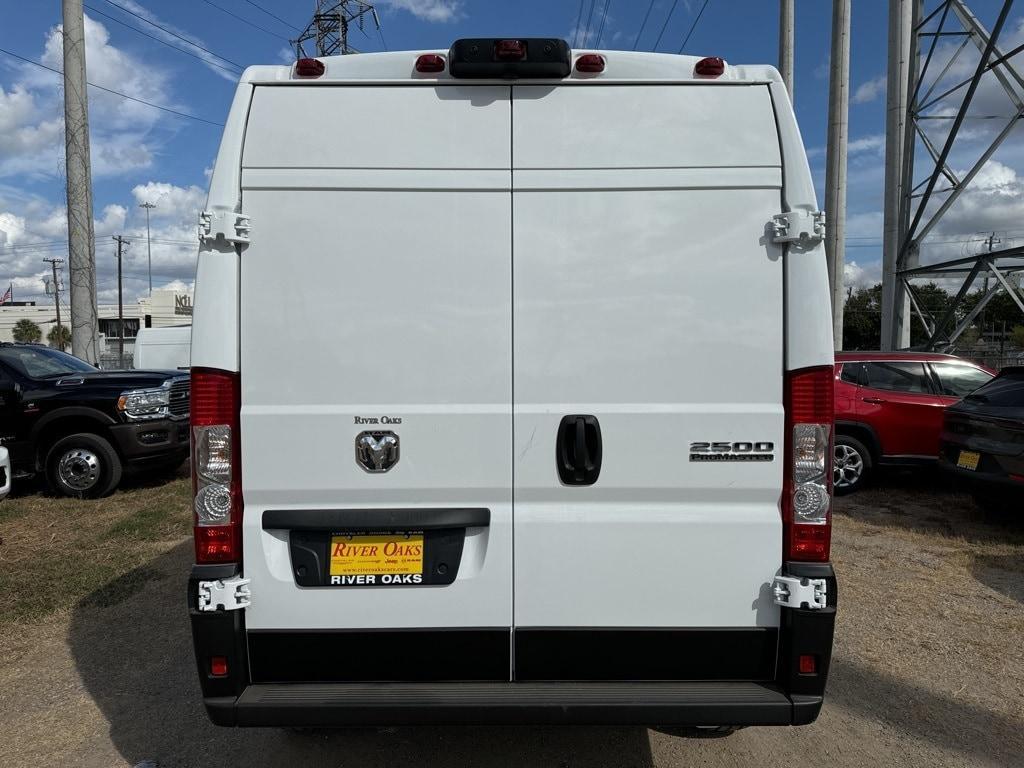 new 2025 Ram ProMaster 2500 car, priced at $46,455