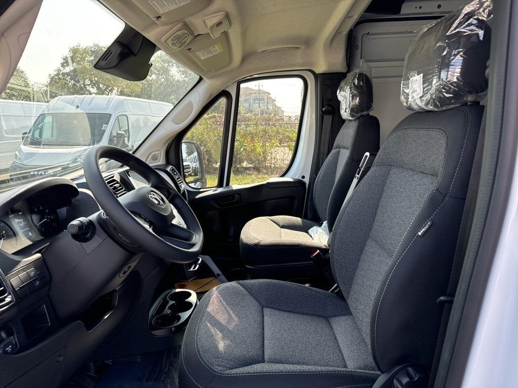 new 2025 Ram ProMaster 2500 car, priced at $48,986