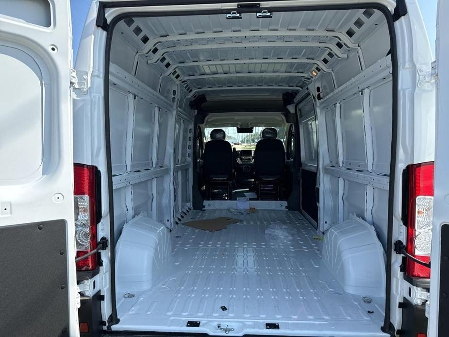 new 2025 Ram ProMaster 2500 car, priced at $48,986