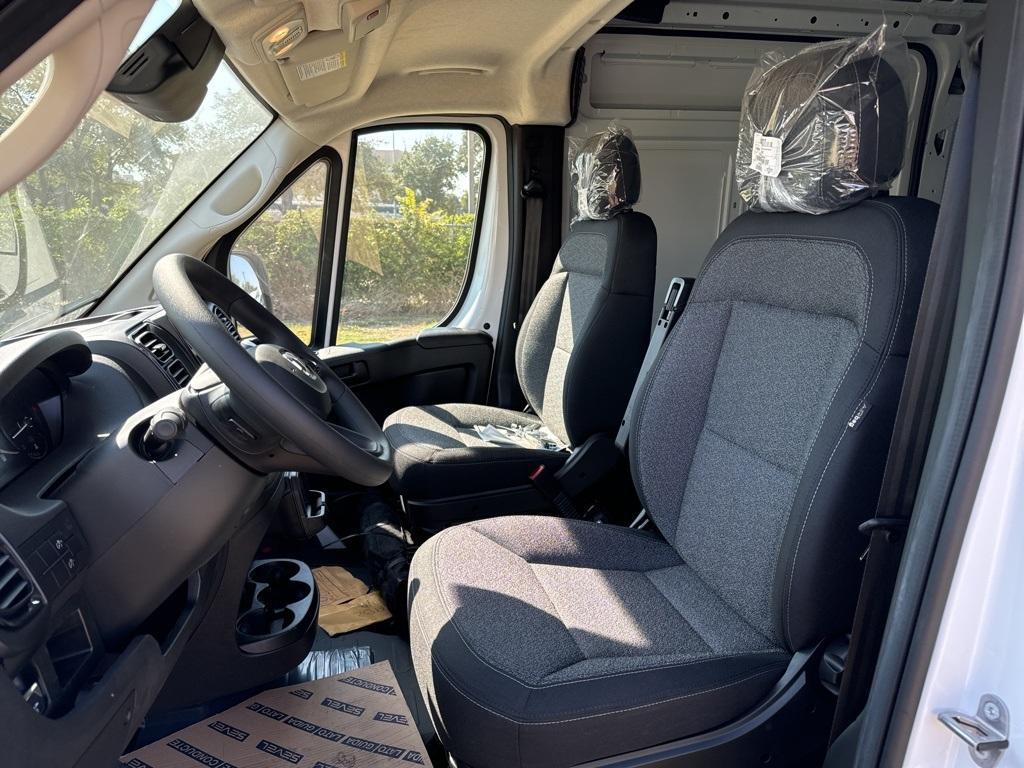 new 2025 Ram ProMaster 2500 car, priced at $48,986