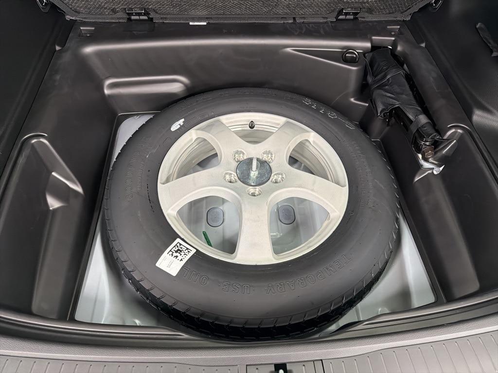 new 2025 Jeep Grand Cherokee car, priced at $47,090