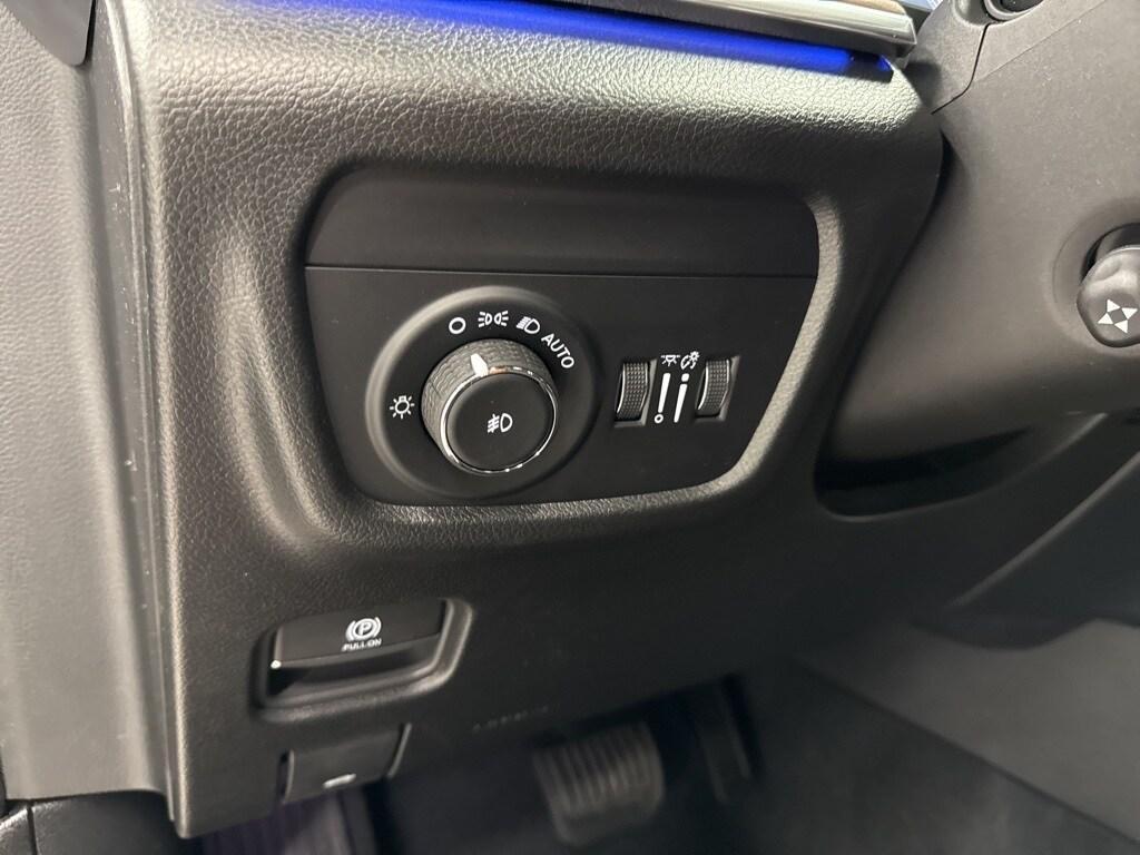 new 2025 Jeep Grand Cherokee car, priced at $60,413