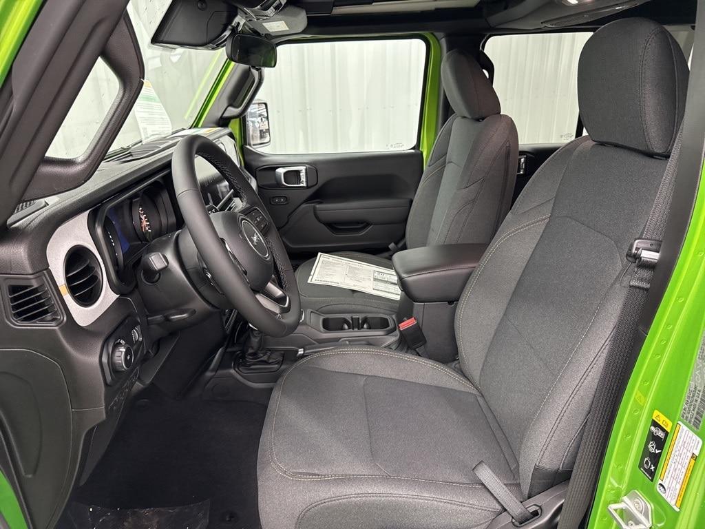 new 2025 Jeep Wrangler car, priced at $50,029