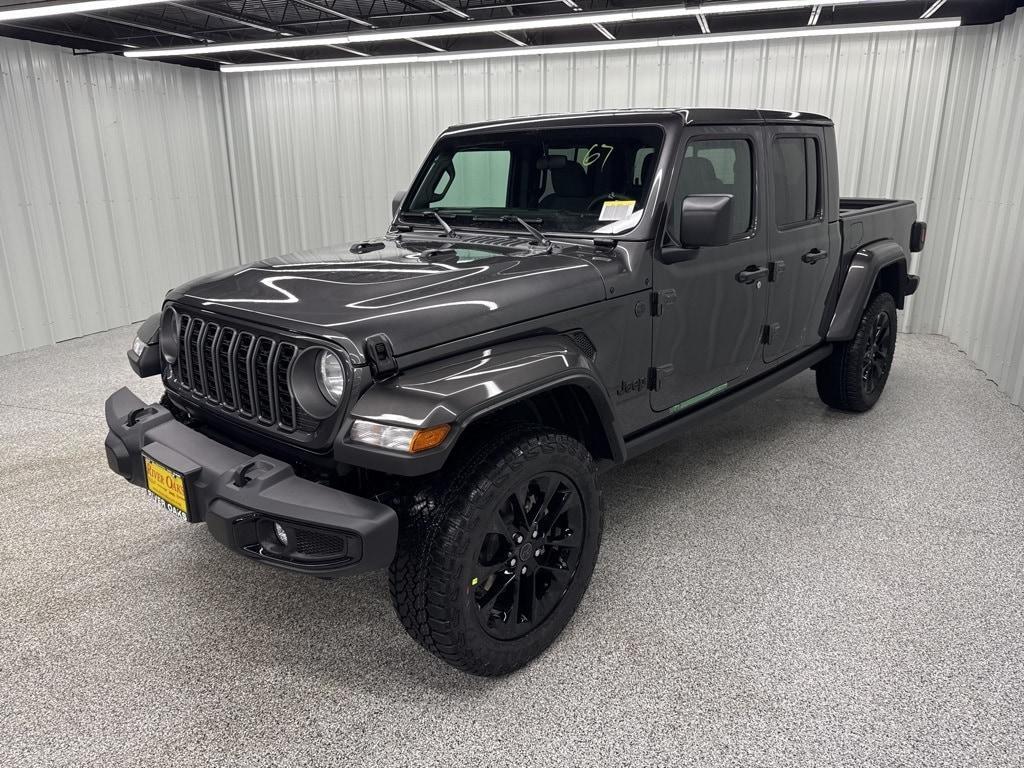 new 2025 Jeep Gladiator car, priced at $42,885