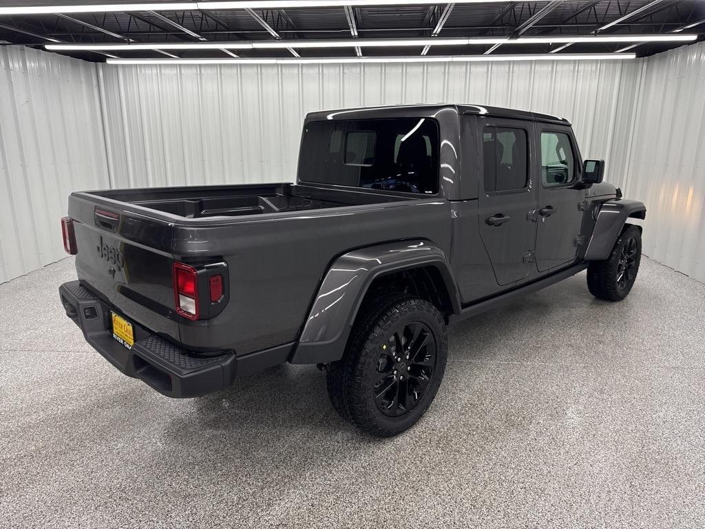 new 2025 Jeep Gladiator car, priced at $42,885