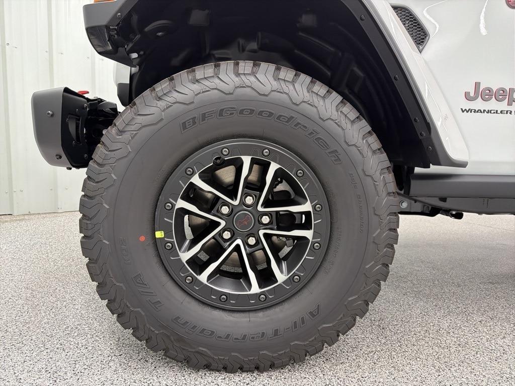 new 2025 Jeep Wrangler car, priced at $60,727