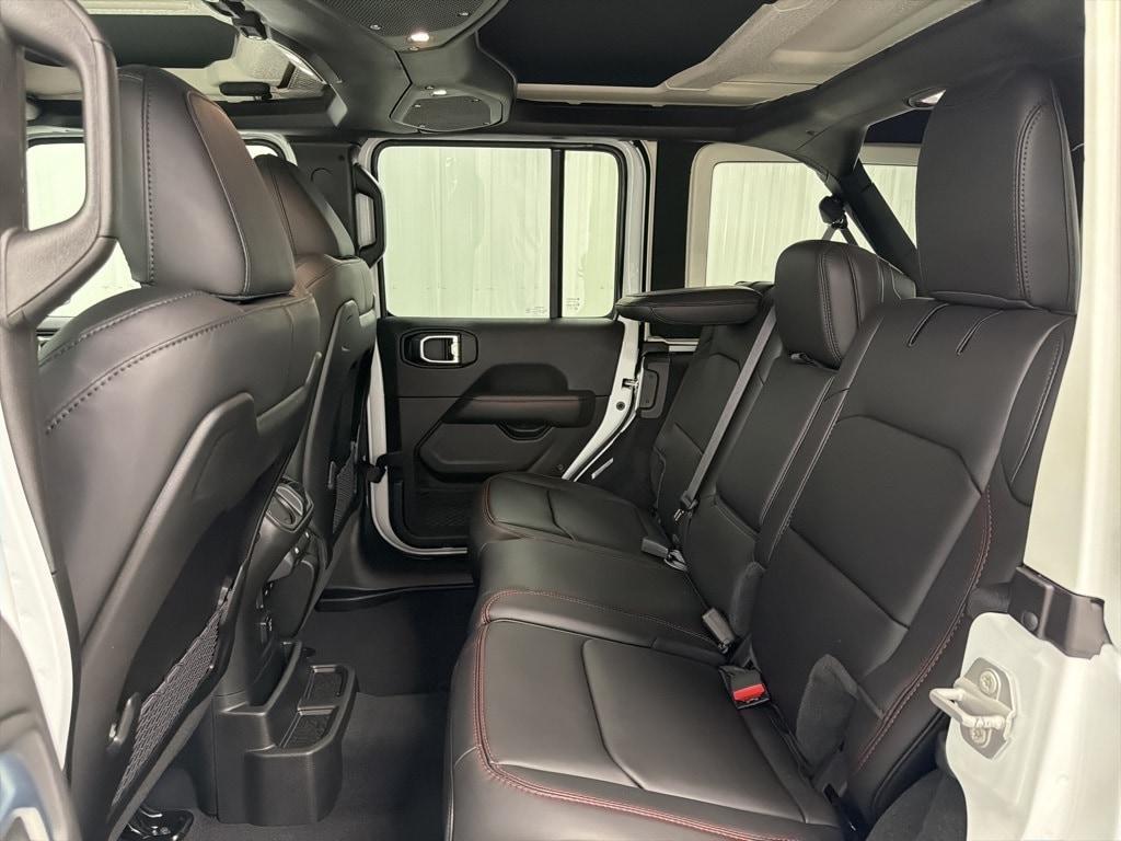 new 2025 Jeep Wrangler car, priced at $60,727