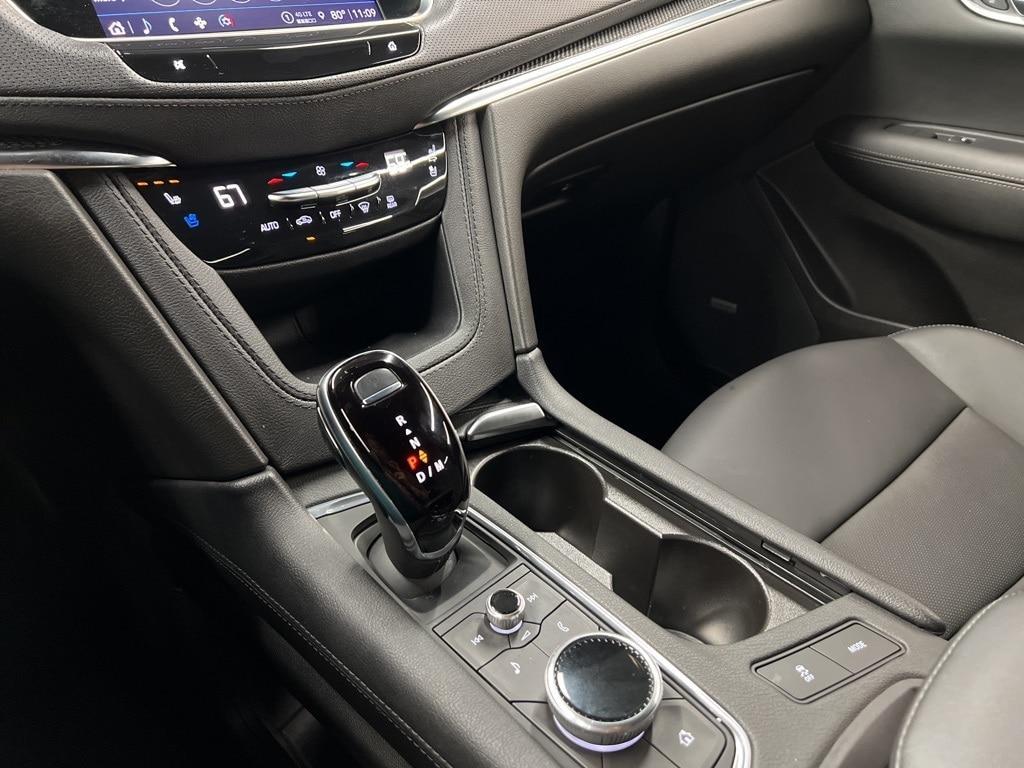 used 2022 Cadillac XT5 car, priced at $33,548