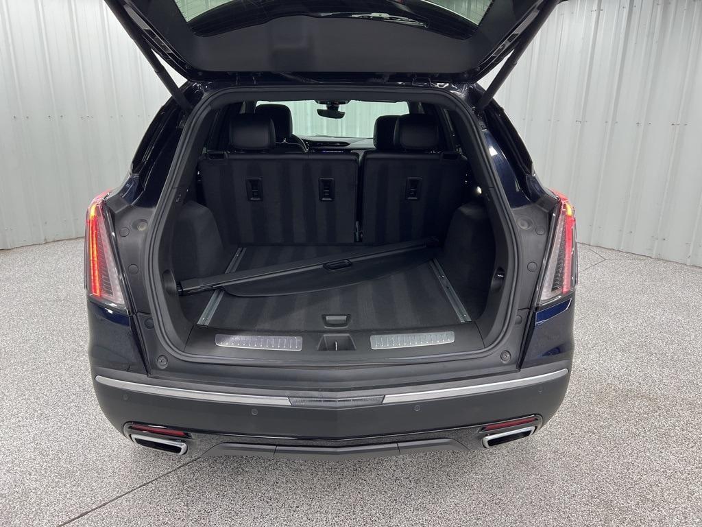 used 2022 Cadillac XT5 car, priced at $33,548