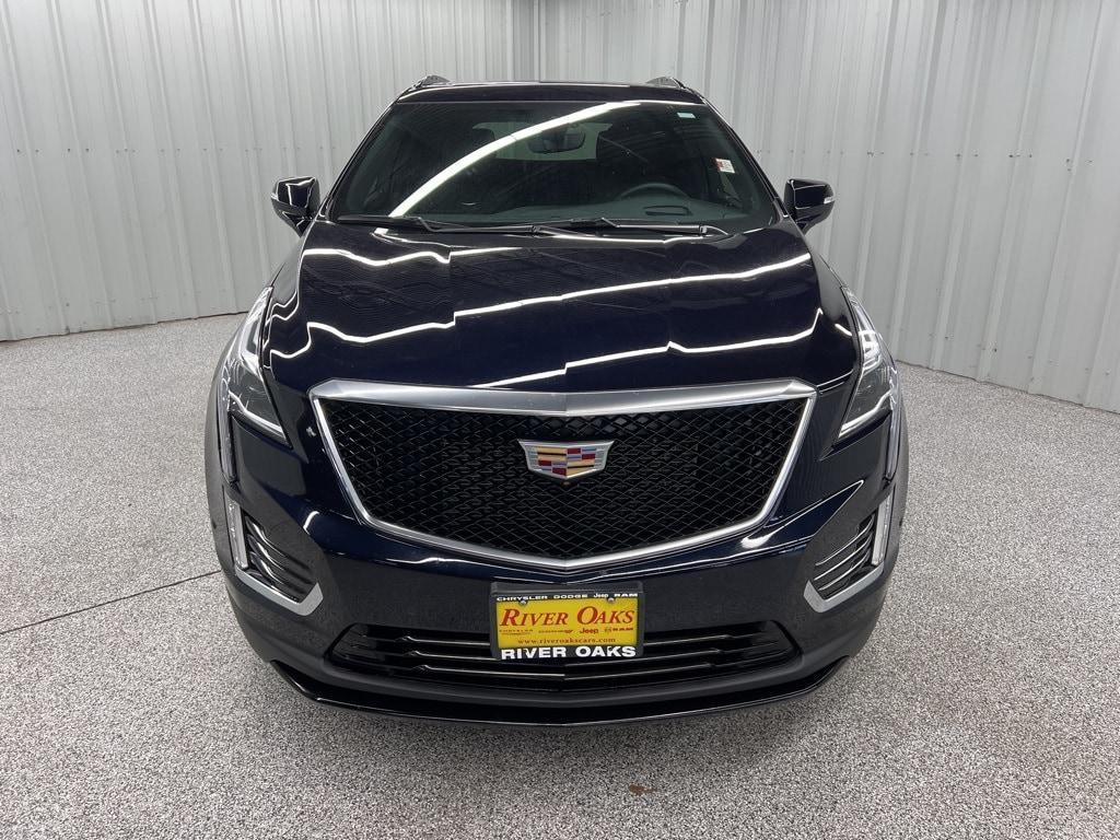 used 2022 Cadillac XT5 car, priced at $33,548