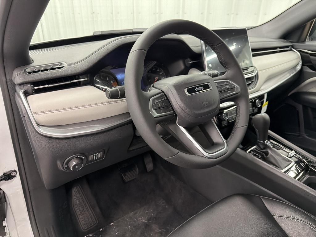 new 2026 Jeep Compass car, priced at $33,370