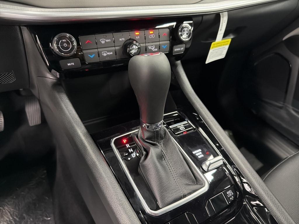 new 2026 Jeep Compass car, priced at $33,370